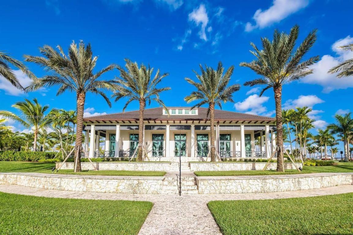 12470 Solana Bay Palm Beach Gardens, FL 33412