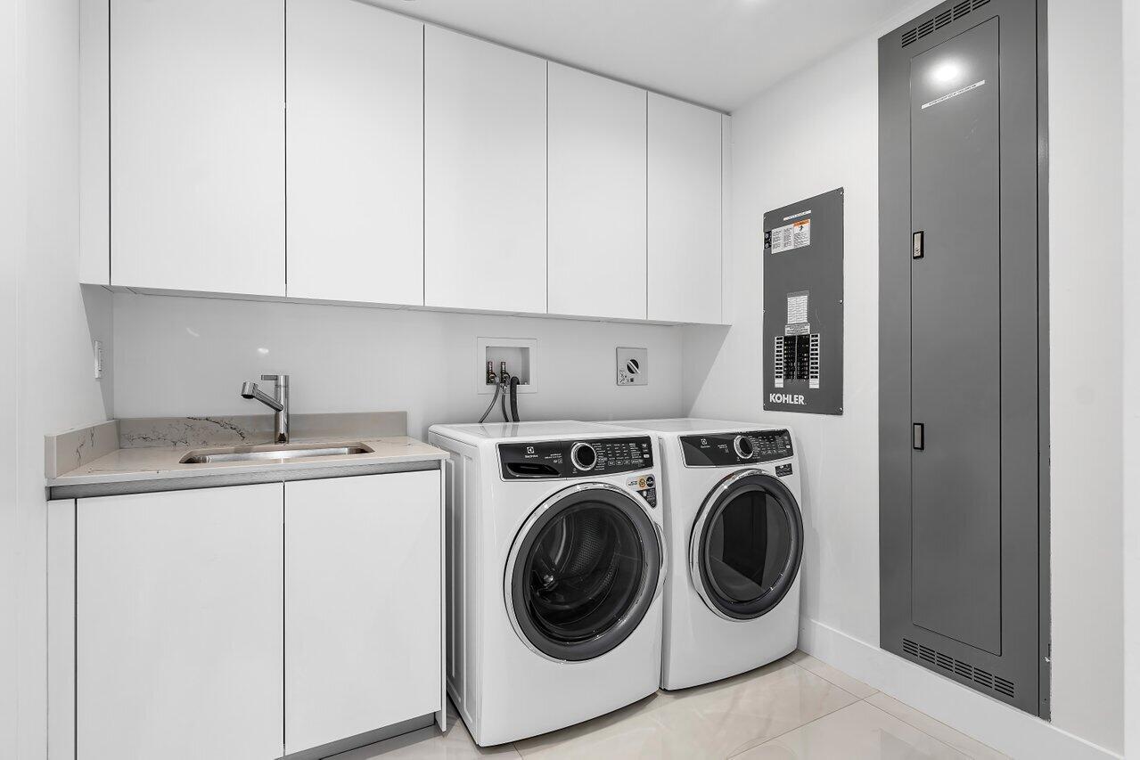 1500 S Beach Rd #301 Tequesta, FL 33469