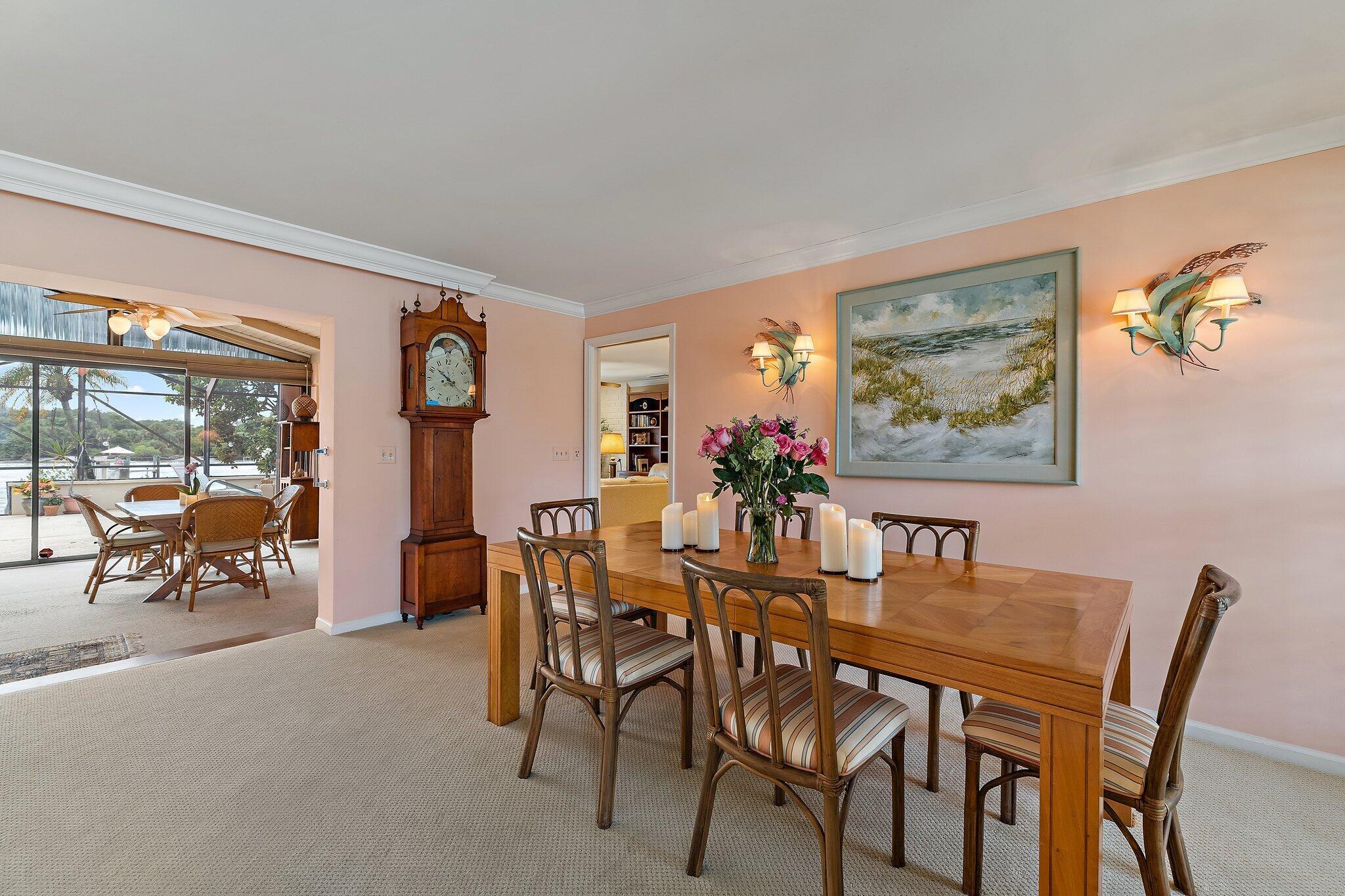 107 Lighthouse Dr Jupiter Inlet Colony, FL 33469