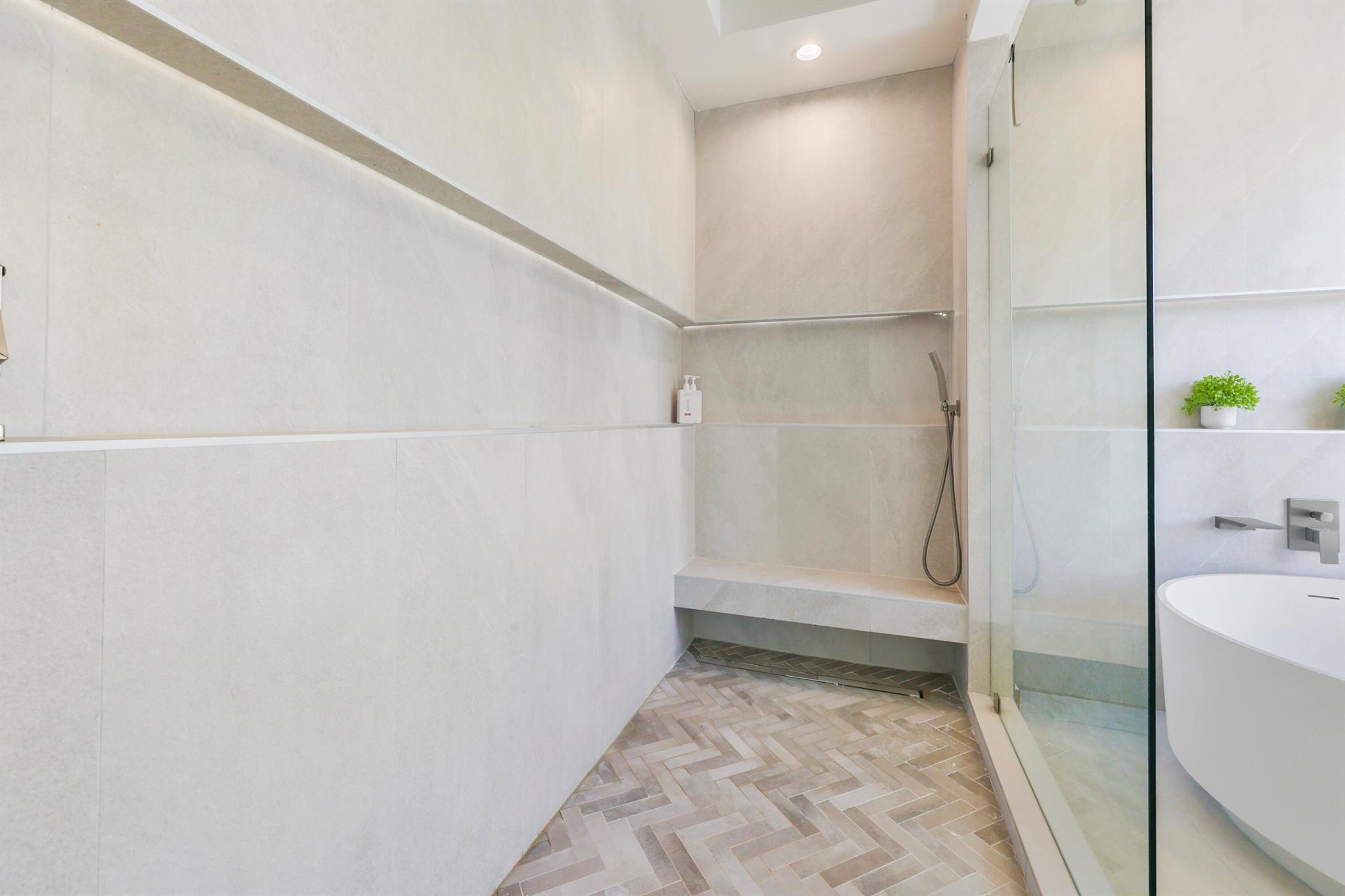 1504 NE 6th St Fort Lauderdale, FL 33304