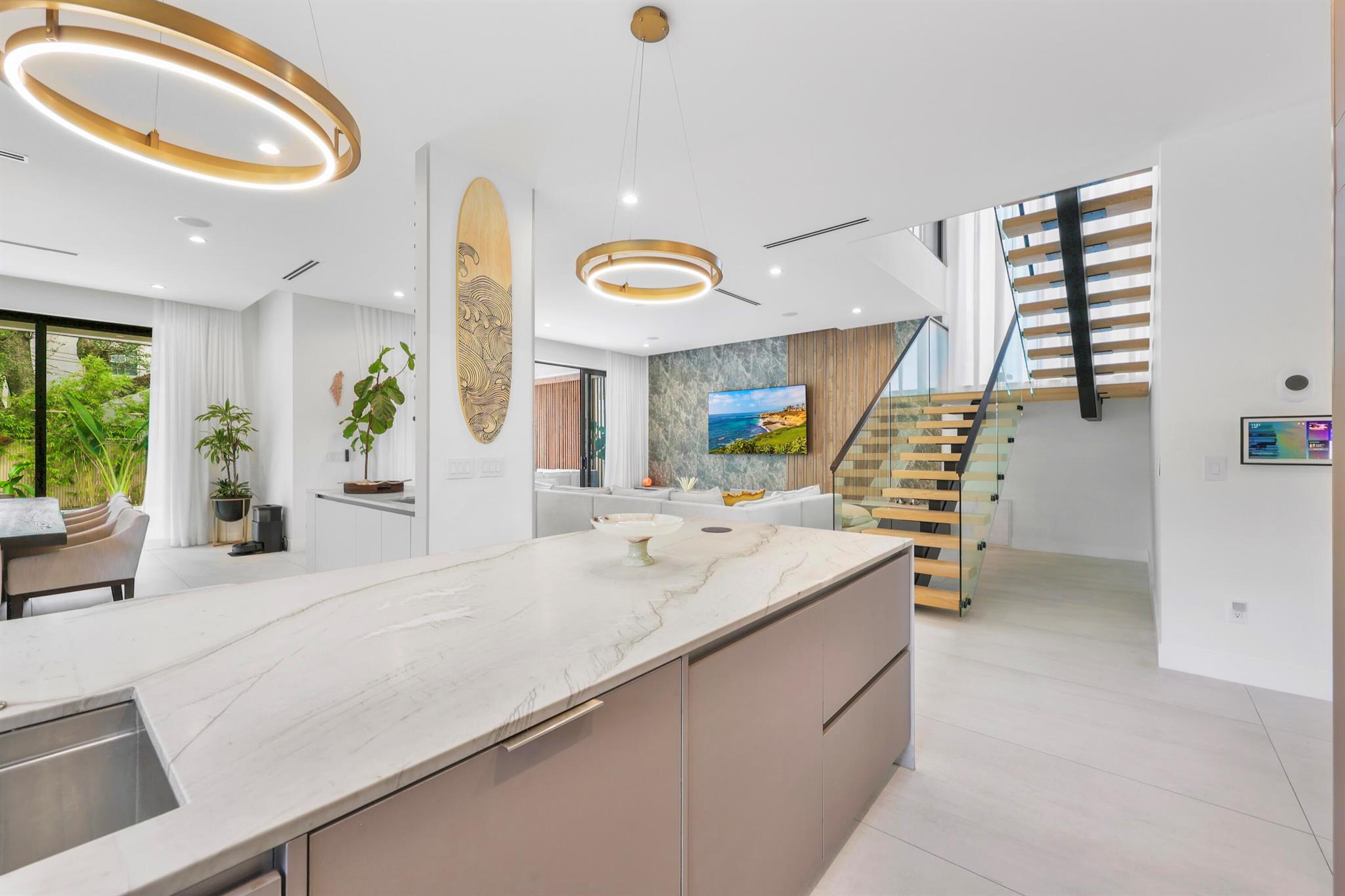 1504 NE 6th St Fort Lauderdale, FL 33304