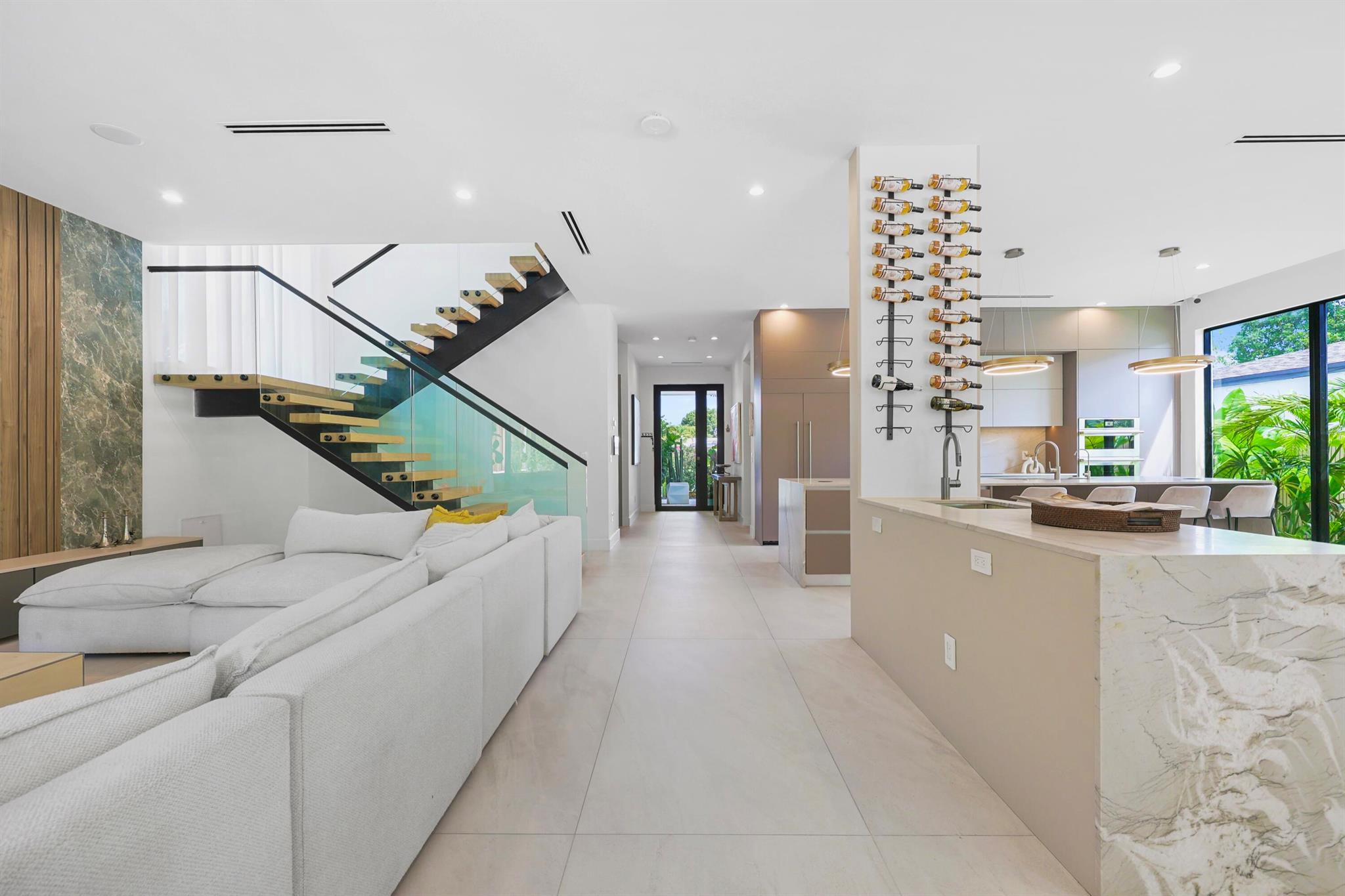 1504 NE 6th St Fort Lauderdale, FL 33304