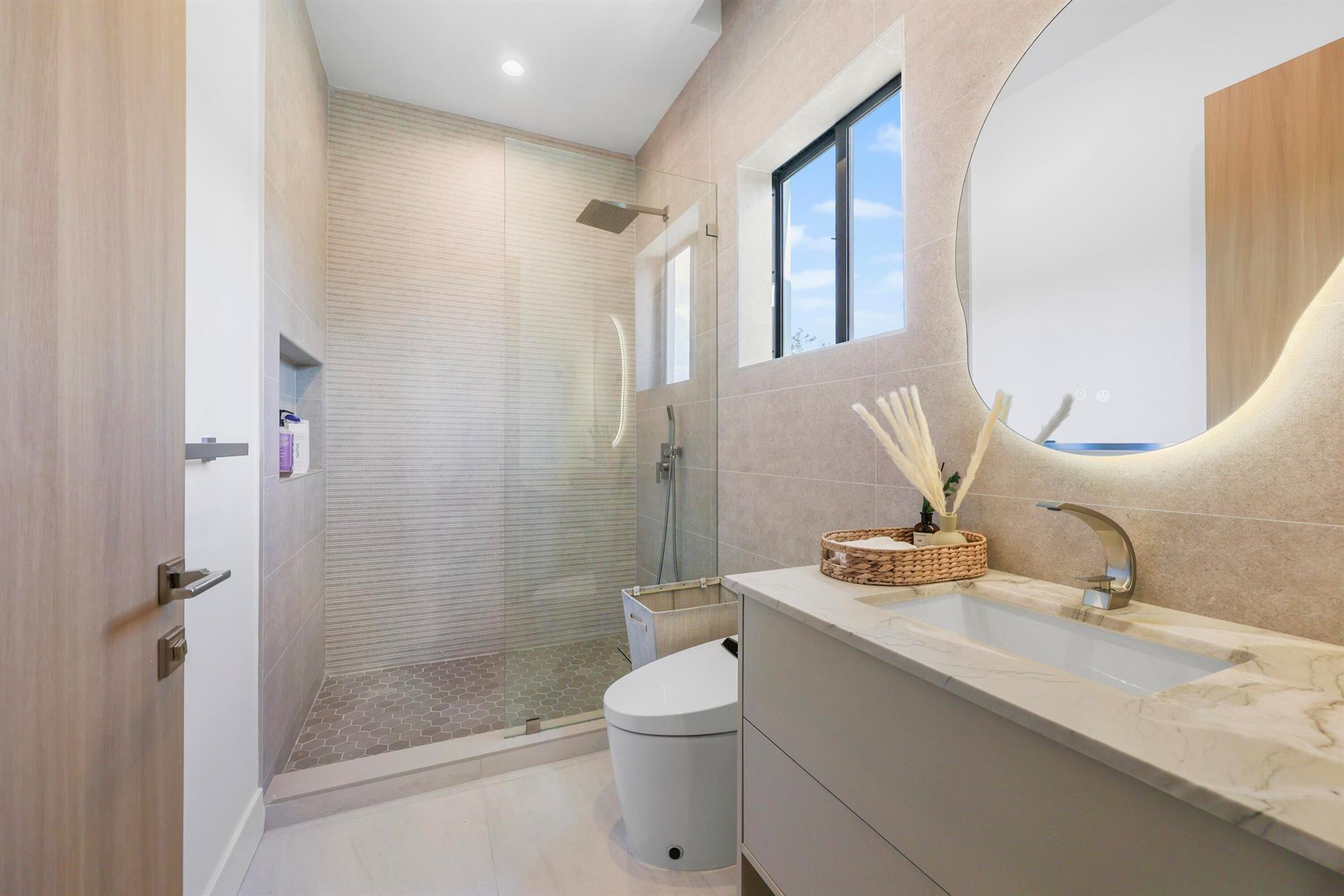 1504 NE 6th St Fort Lauderdale, FL 33304