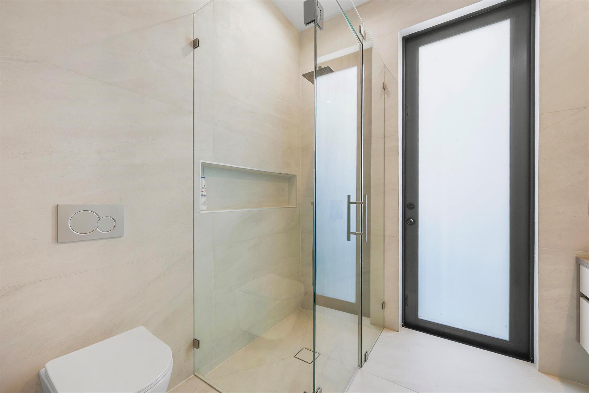 1504 NE 6th St Fort Lauderdale, FL 33304