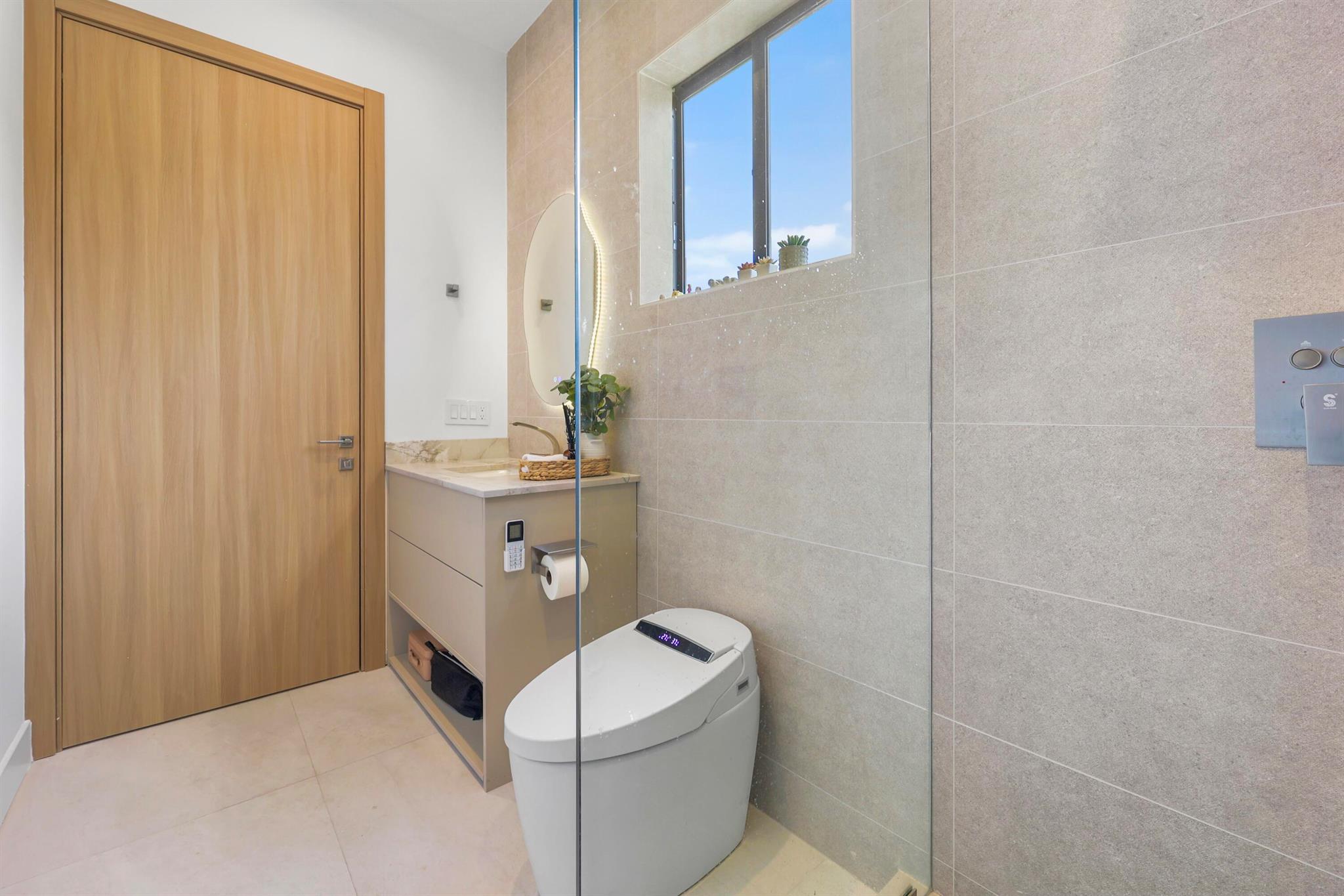 1504 NE 6th St Fort Lauderdale, FL 33304