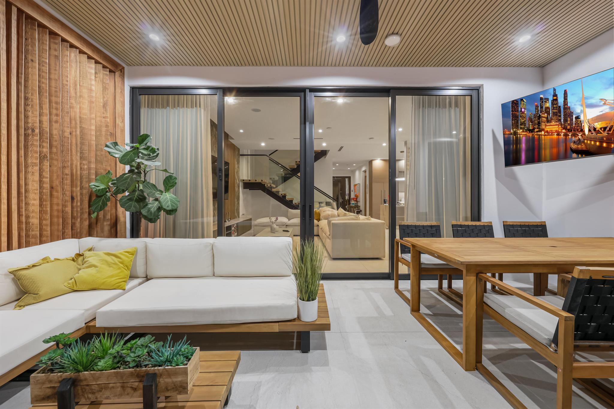 1504 NE 6th St Fort Lauderdale, FL 33304