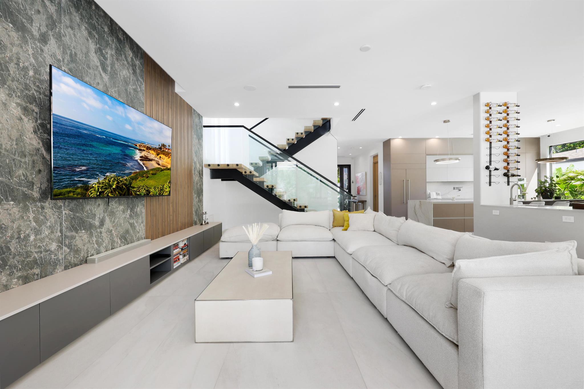 1504 NE 6th St Fort Lauderdale, FL 33304