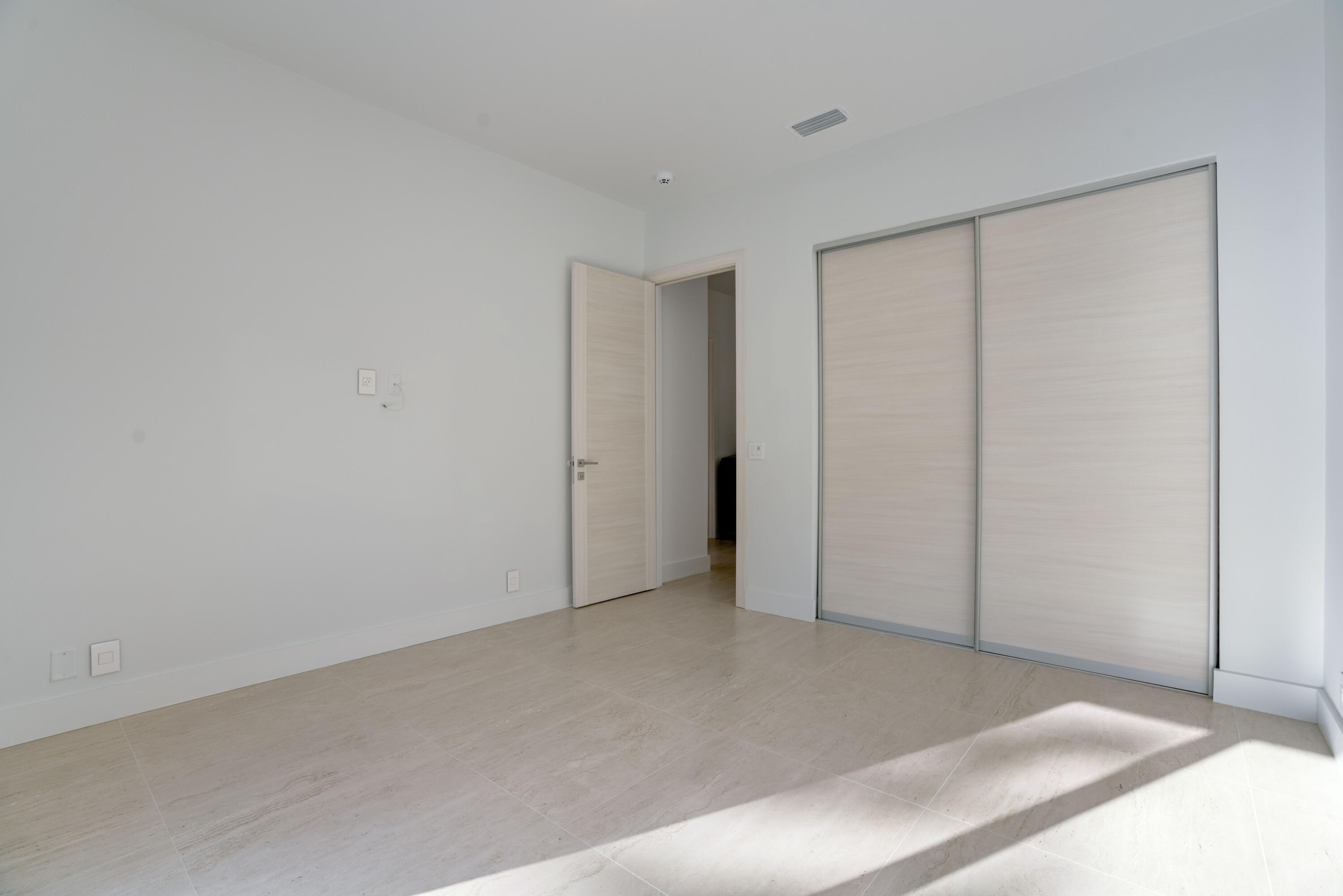 14036 N Miller Palm Beach Gardens, FL 33410