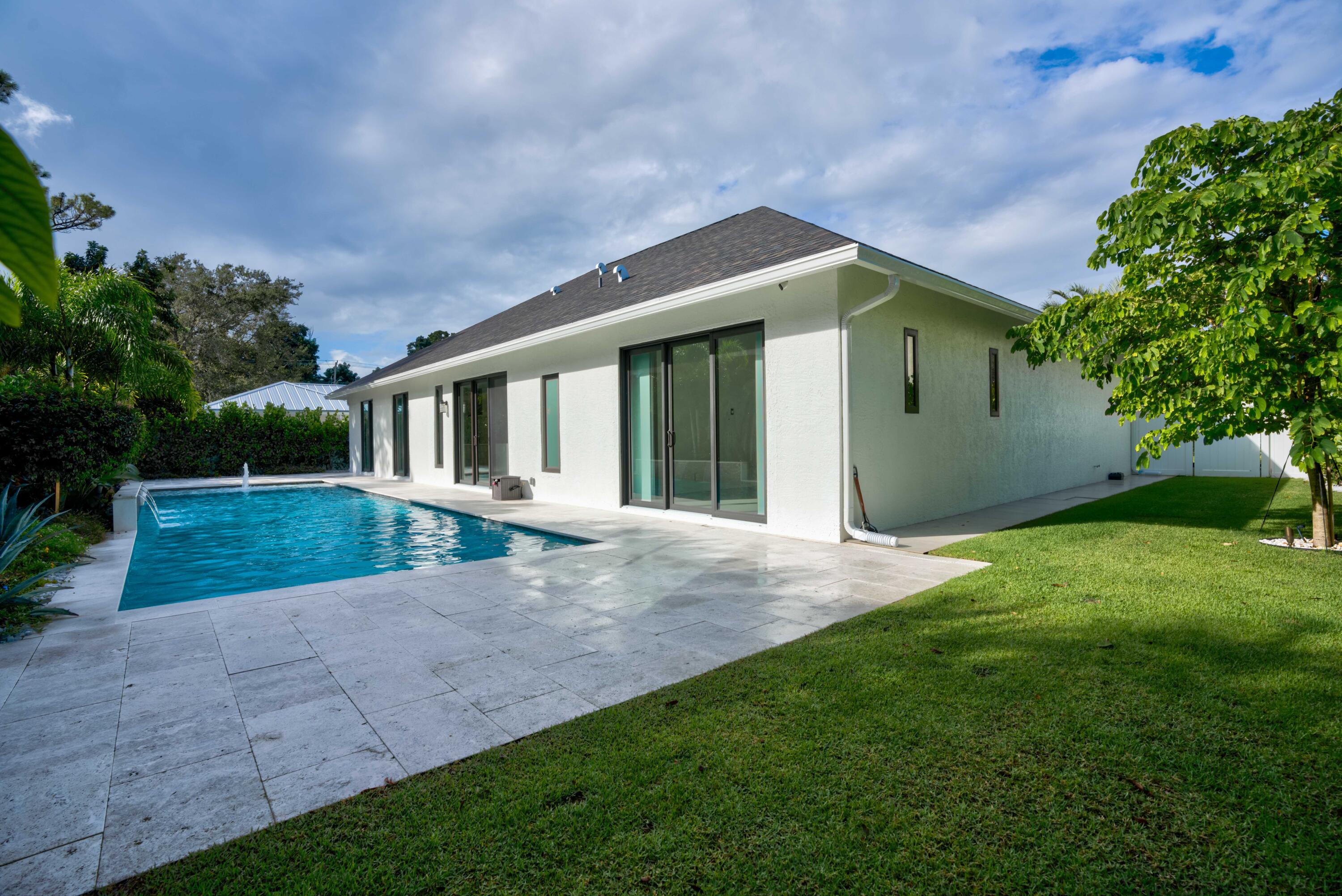 14036 N Miller Palm Beach Gardens, FL 33410