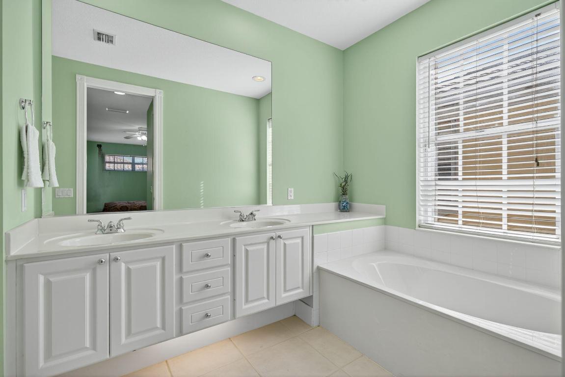 3518 Community Jupiter, FL 33458