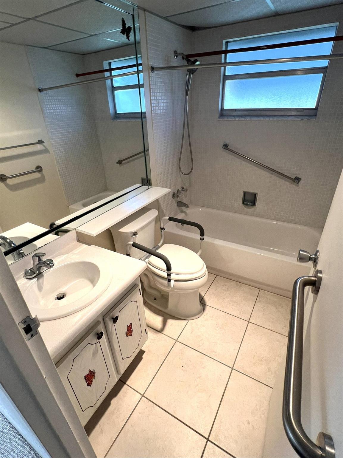 12 Seville A Delray Beach, FL 33446