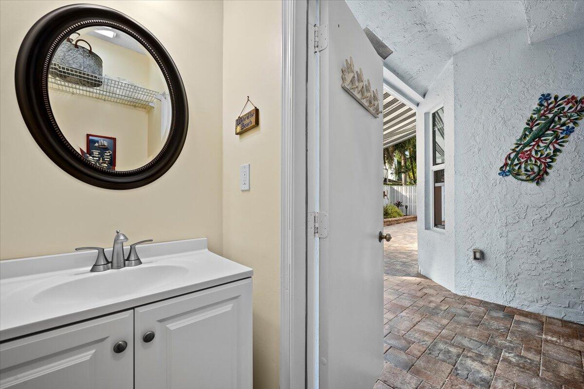 2041 Staysail Jupiter, FL 33477