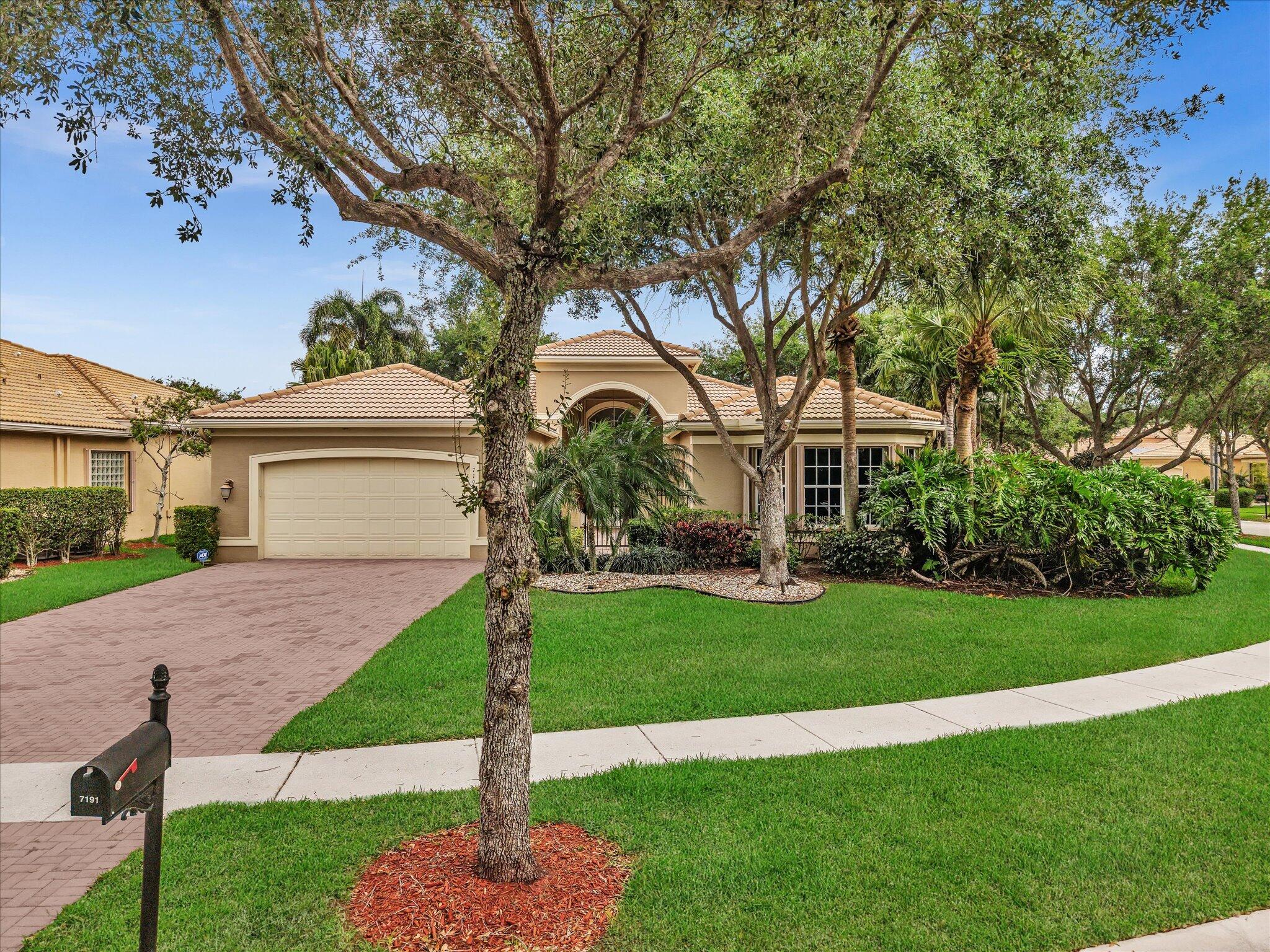 7191 Corning Cir Boynton Beach, FL 33437