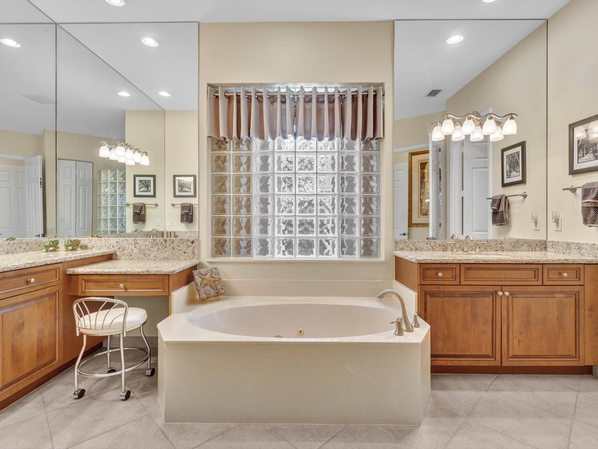 7191 Corning Cir Boynton Beach, FL 33437