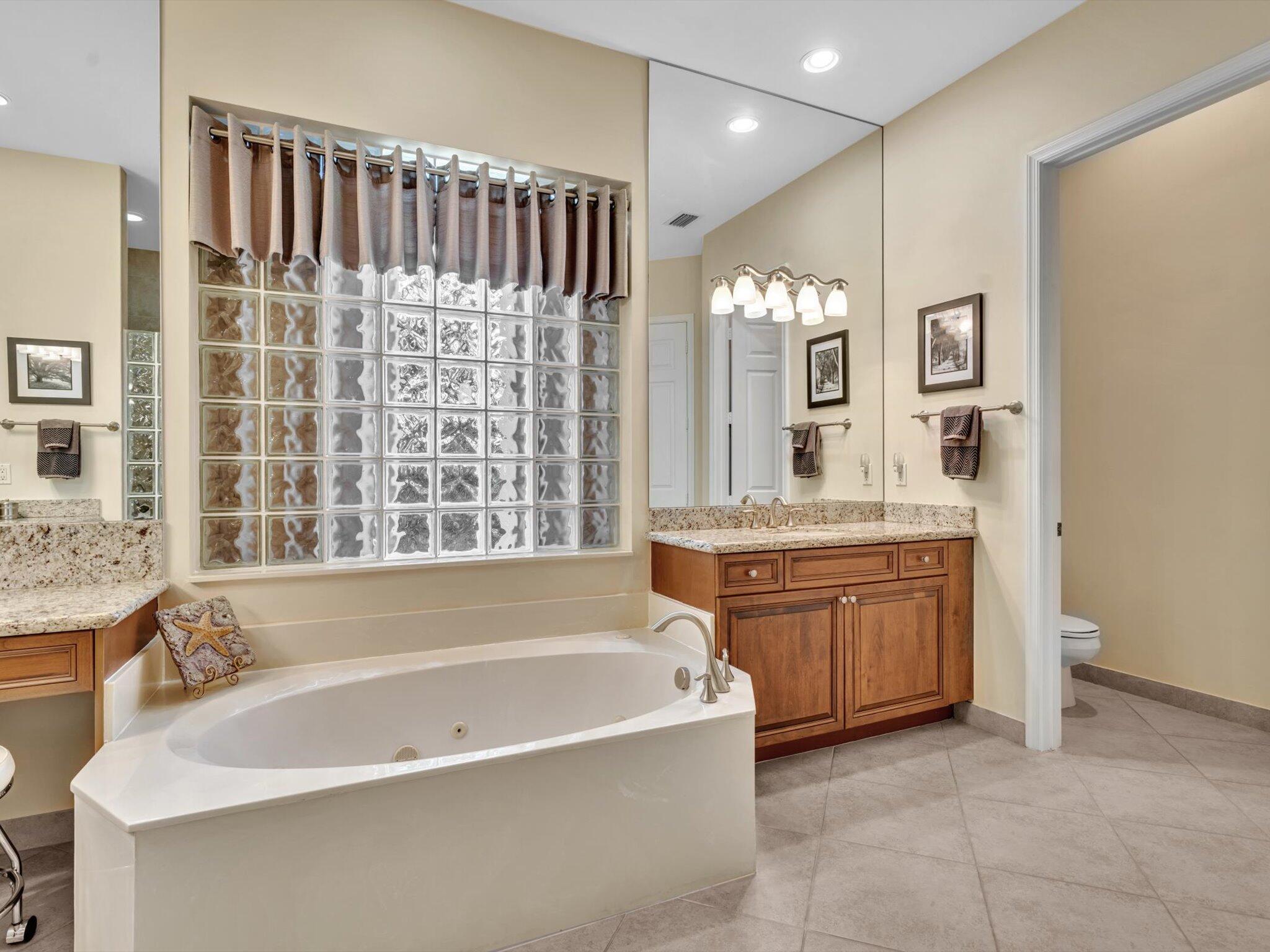 7191 Corning Cir Boynton Beach, FL 33437