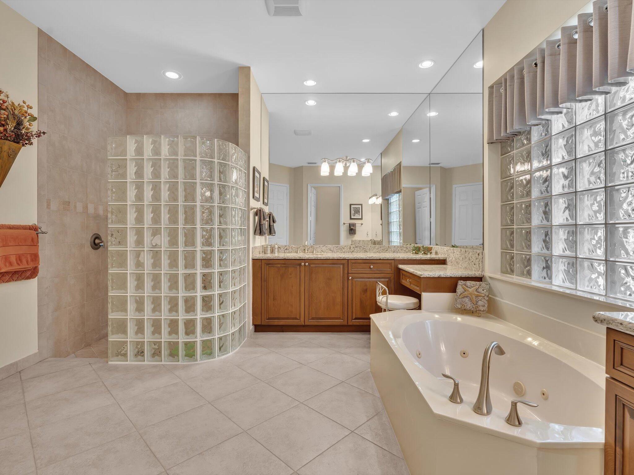 7191 Corning Cir Boynton Beach, FL 33437