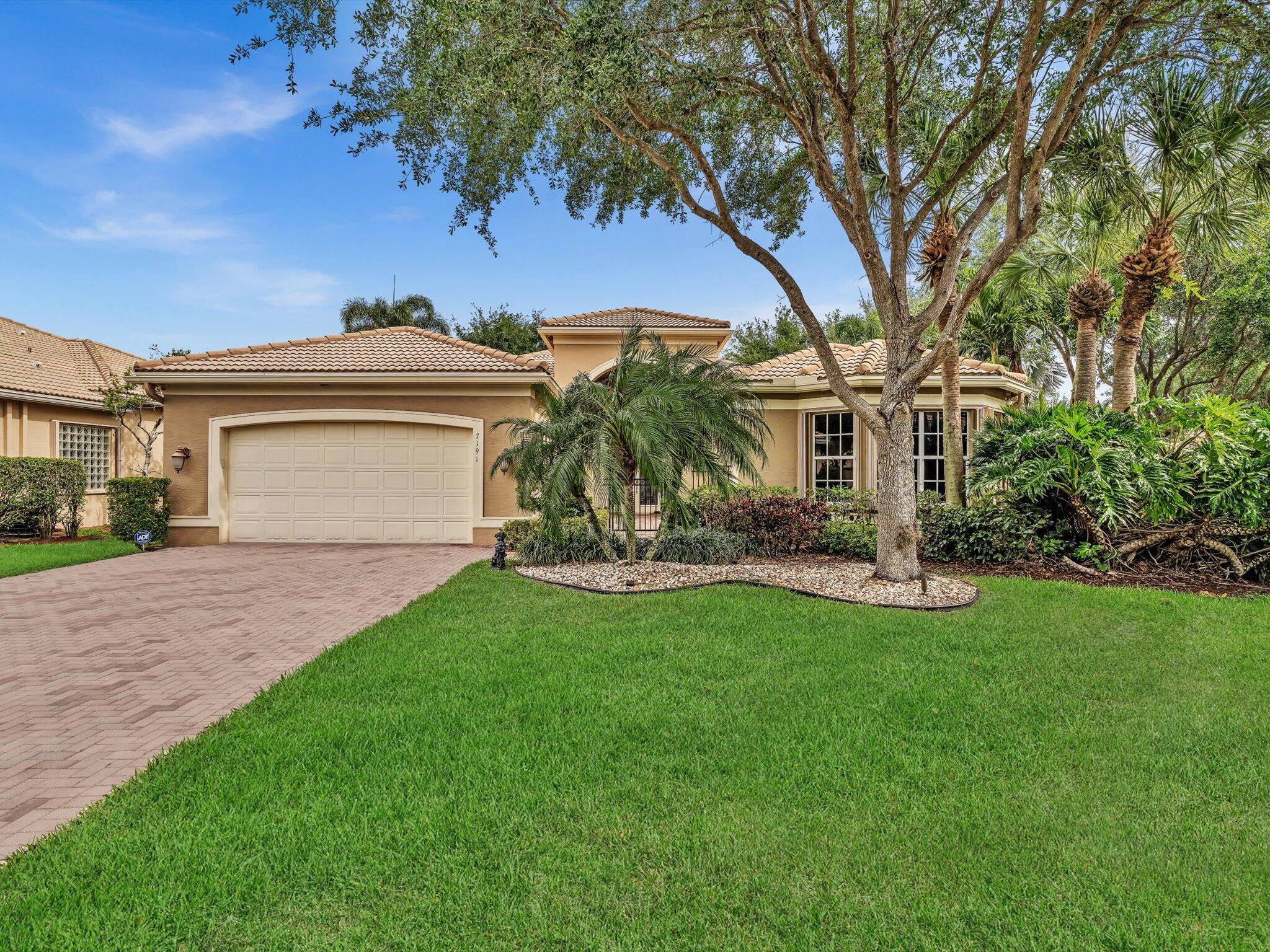 7191 Corning Cir Boynton Beach, FL 33437