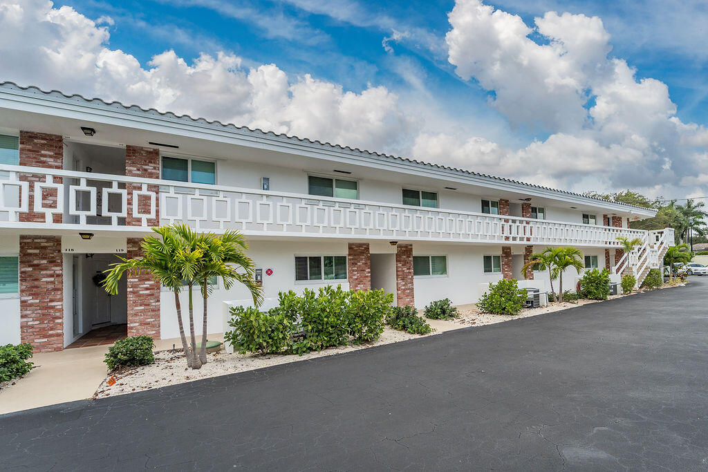 331 Tequesta #221 Tequesta, FL 33469