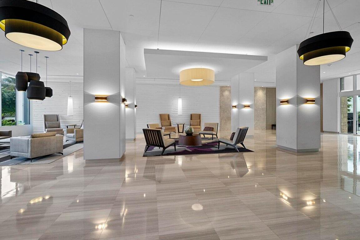 image Arlen House East15