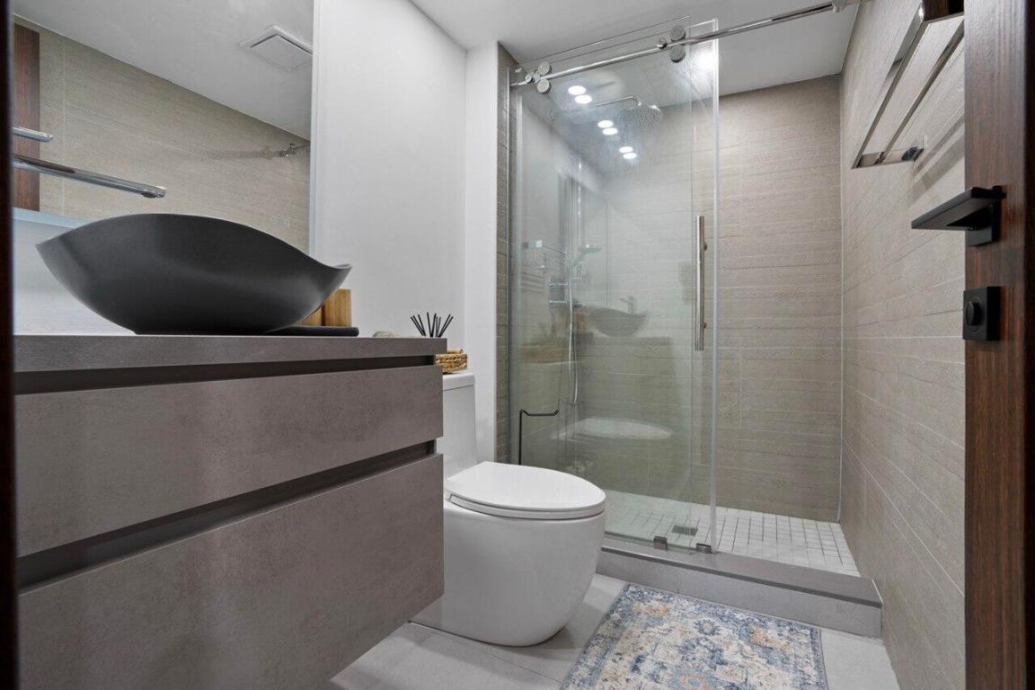 image Arlen House East7