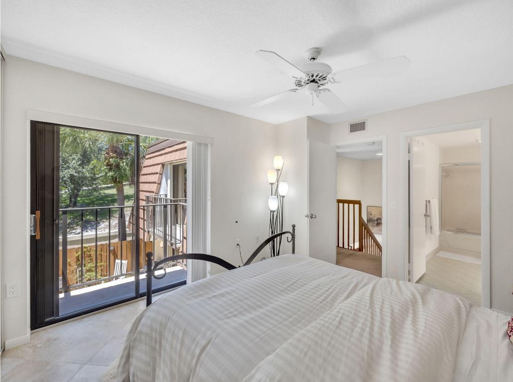 3038 30th Jupiter, FL 33477