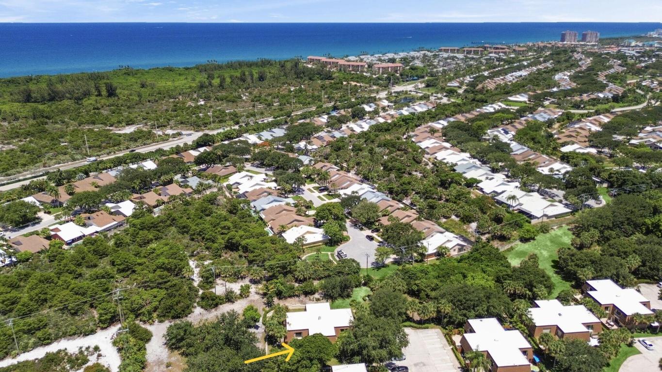 3038 30th Jupiter, FL 33477