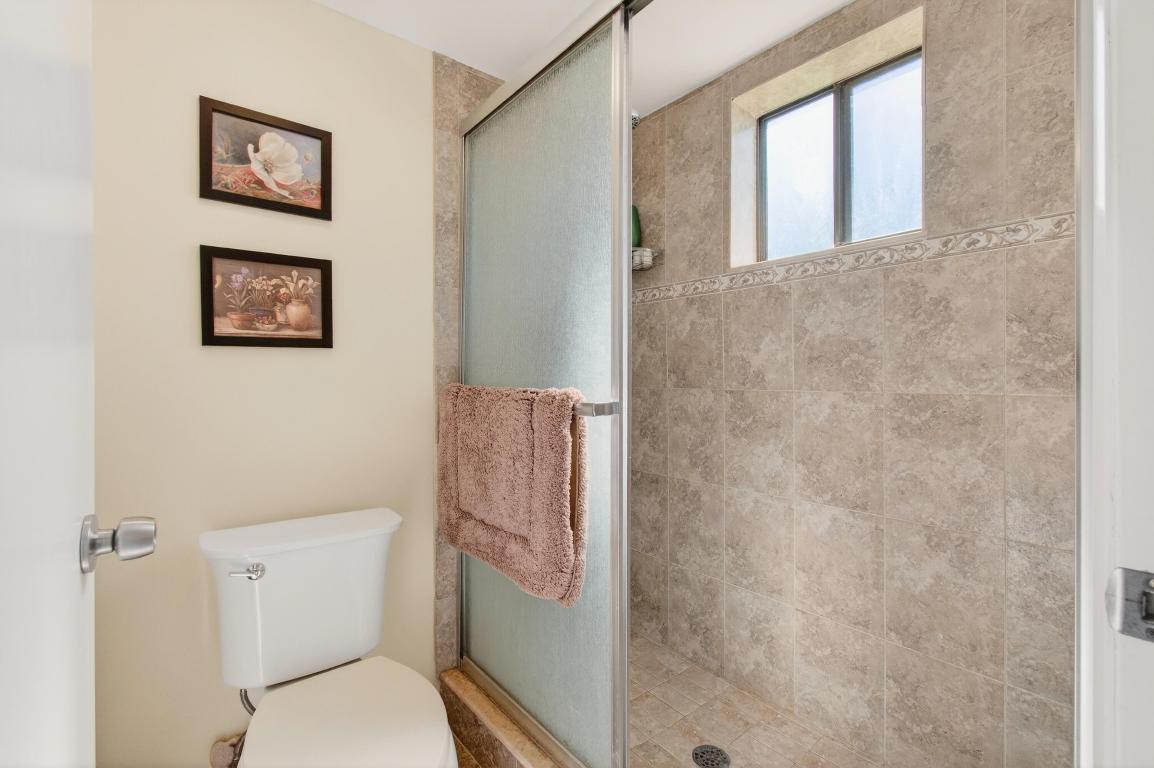 5130 Las Verdes #207 Delray Beach, FL 33484