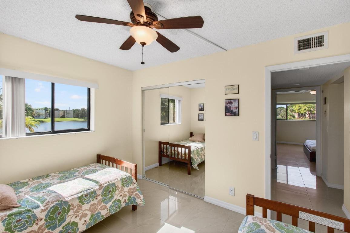 5130 Las Verdes #207 Delray Beach, FL 33484