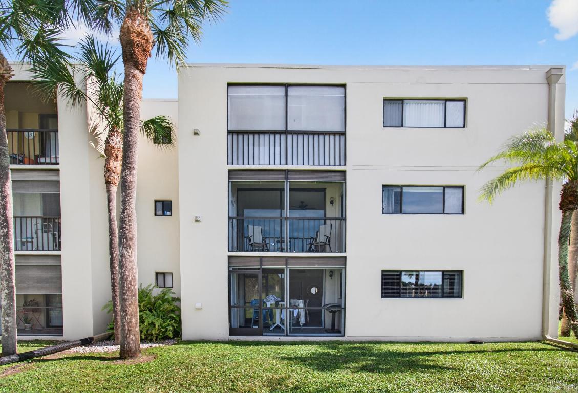 5130 Las Verdes #207 Delray Beach, FL 33484