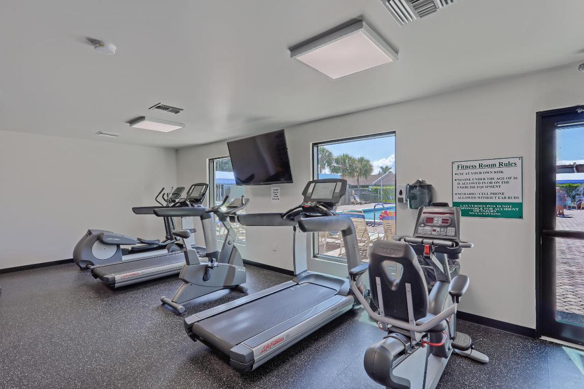 5130 Las Verdes #207 Delray Beach, FL 33484