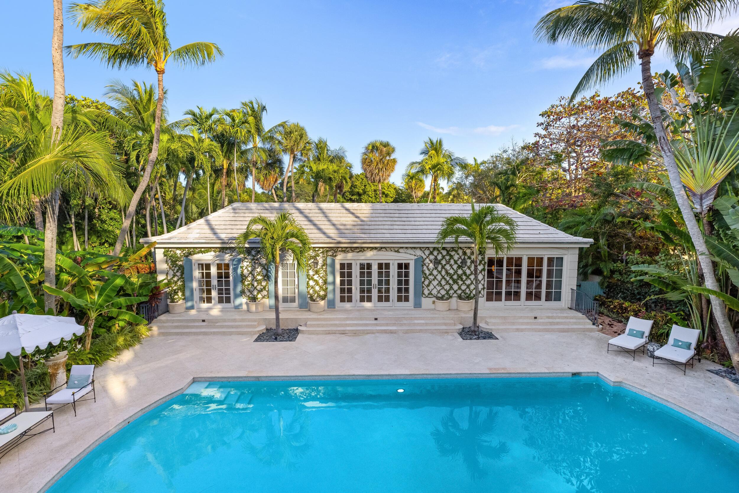 9 Via Vizcaya Palm Beach, FL 33480