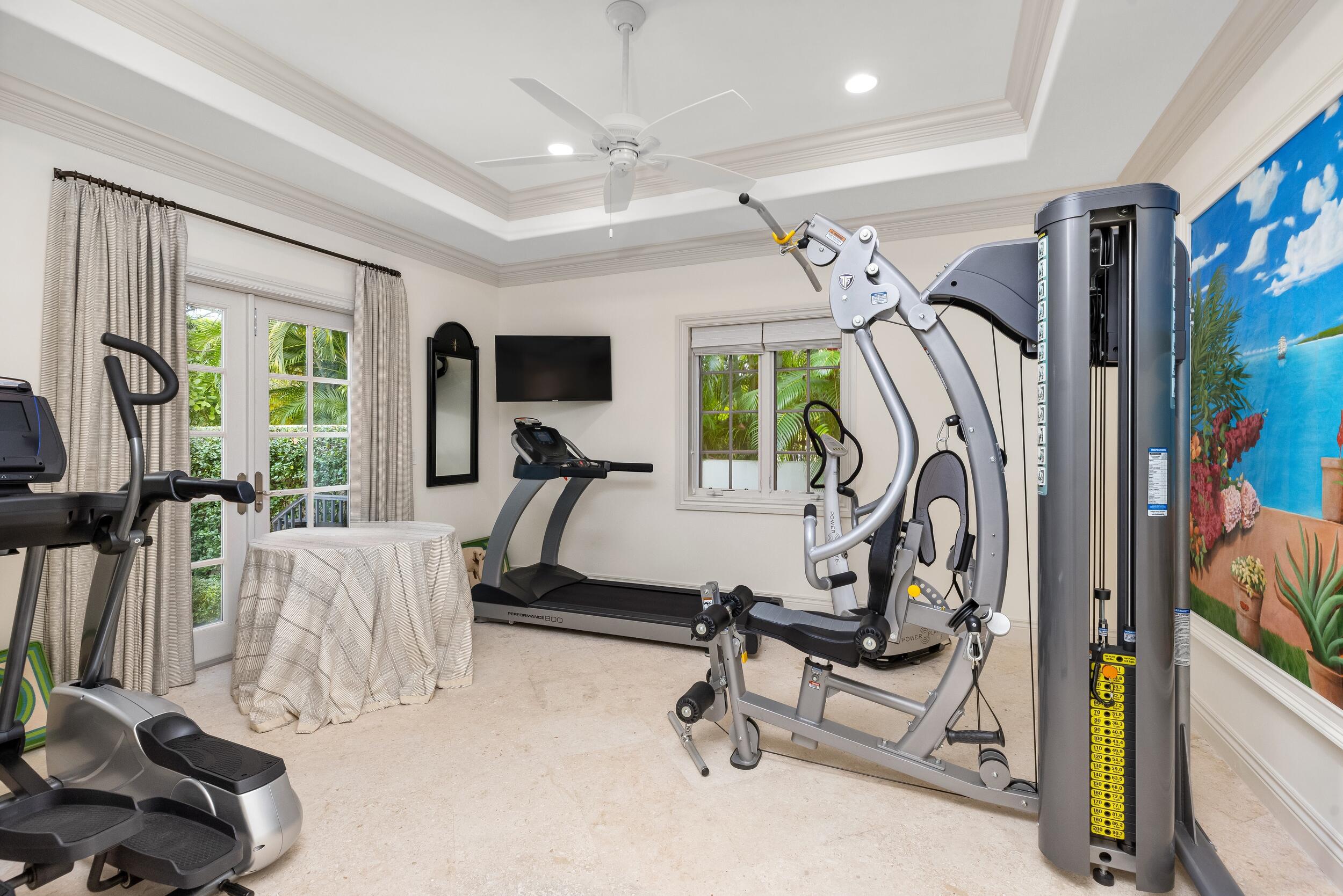 9 Via Vizcaya Palm Beach, FL 33480