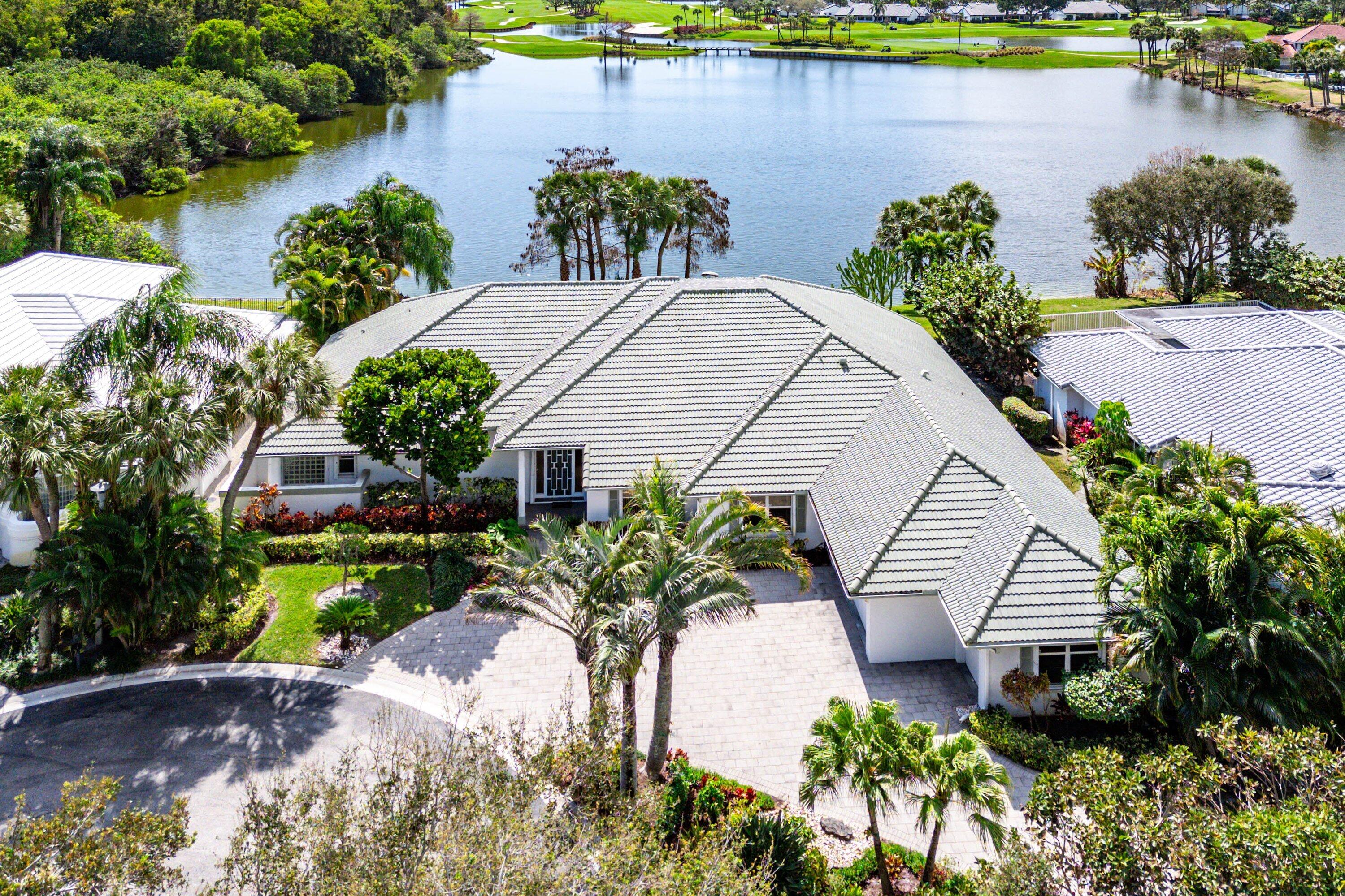 4 Sutton Boynton Beach, FL 33436