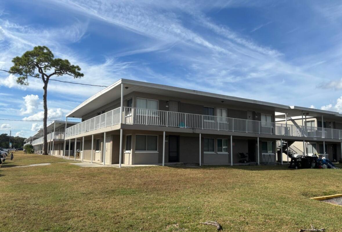 800 N Fiske #713 Cocoa, FL 32922