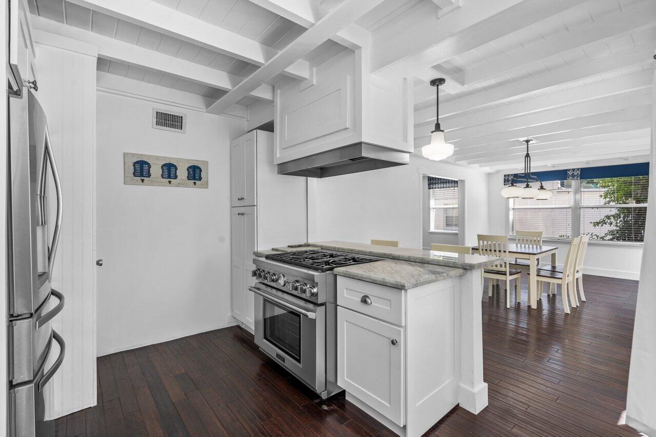 126 NE 4th Delray Beach, FL 33483