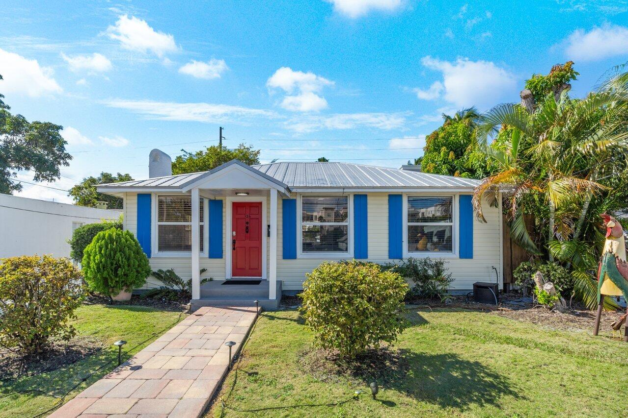 126 NE 4th Delray Beach, FL 33483