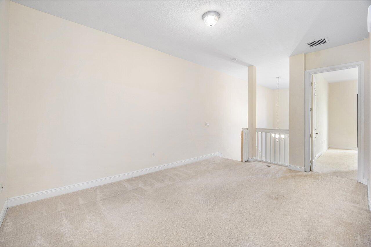 2501 Venetian Boynton Beach, FL 33426