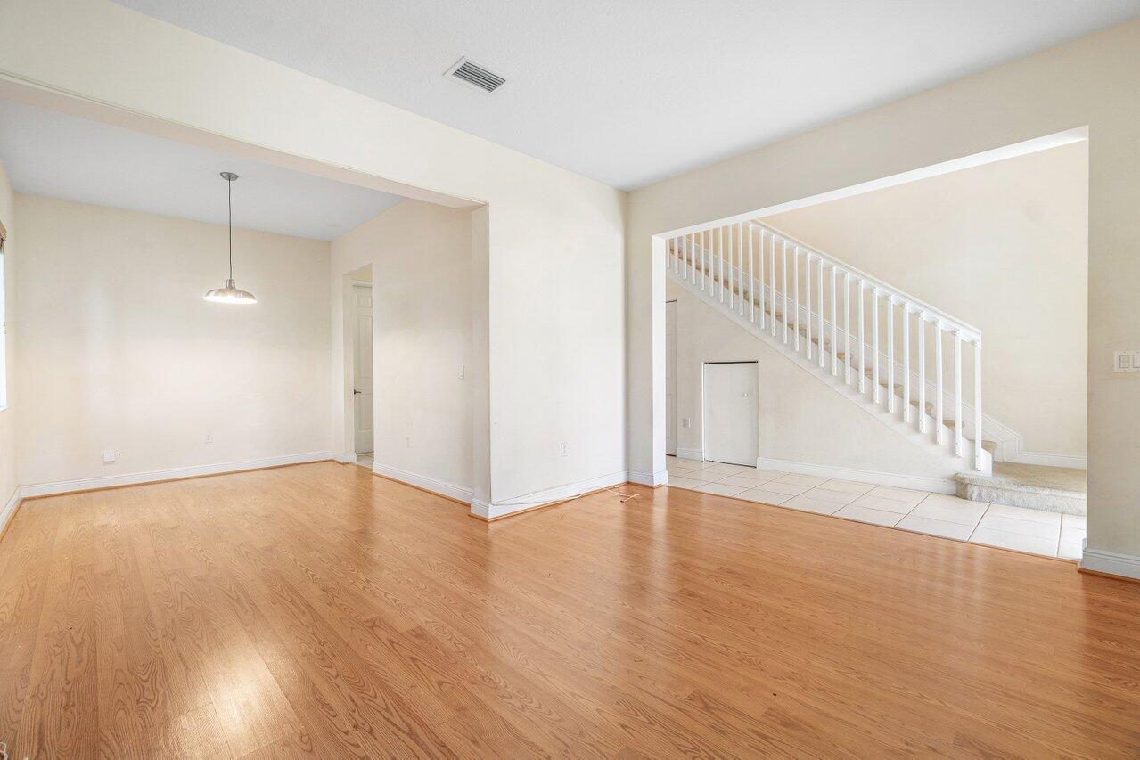 2501 Venetian Boynton Beach, FL 33426