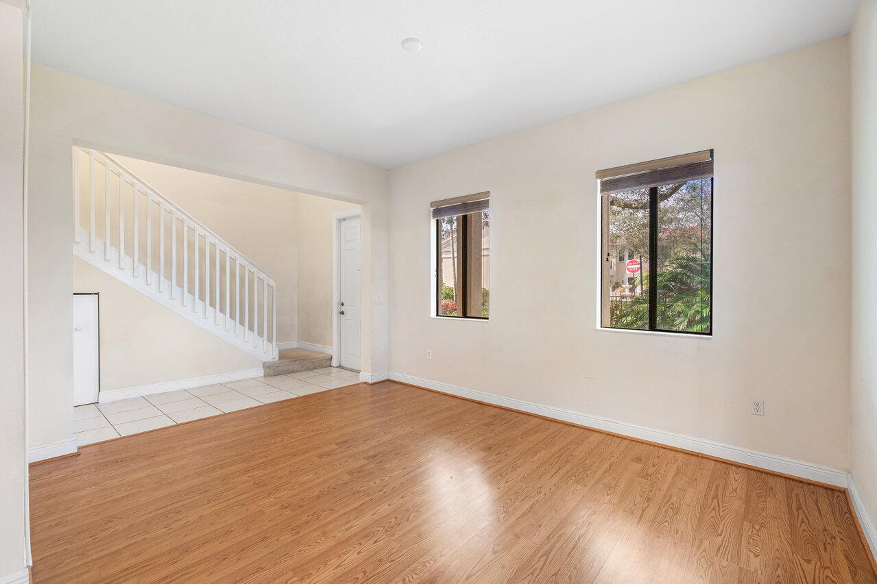 2501 Venetian Boynton Beach, FL 33426