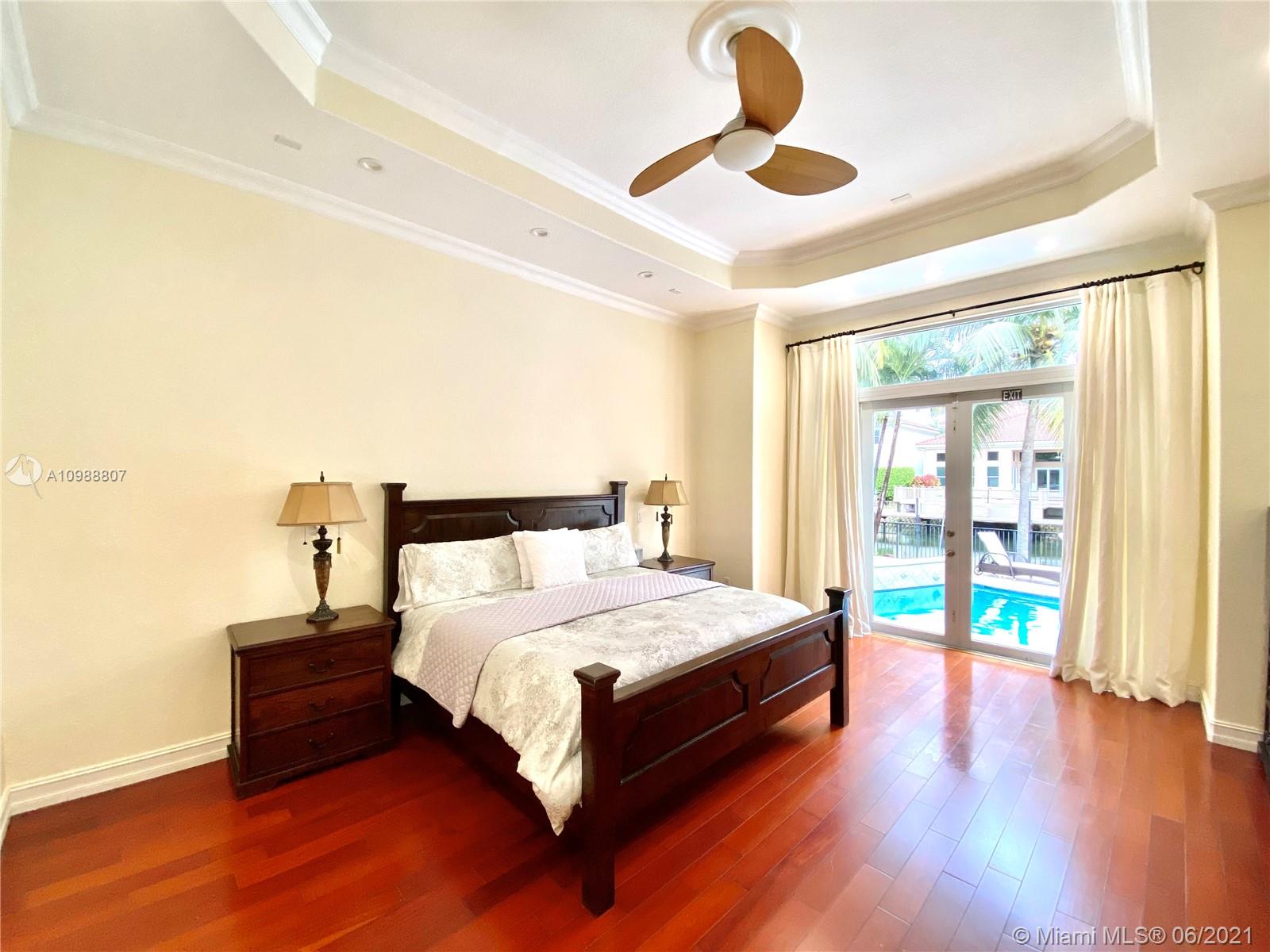 Undisclosed Address Hollywood, FL 33019