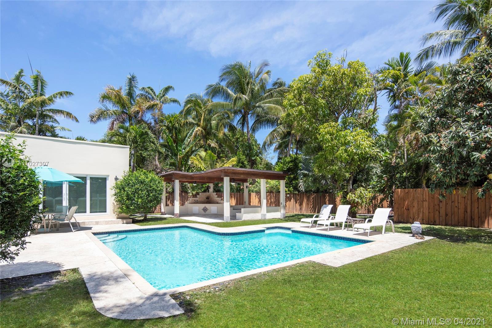 3013 Kirk St Coconut Grove, FL 33133