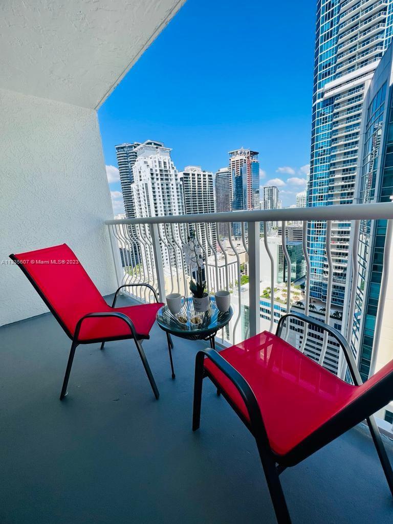 image The Club at Brickell Bay13