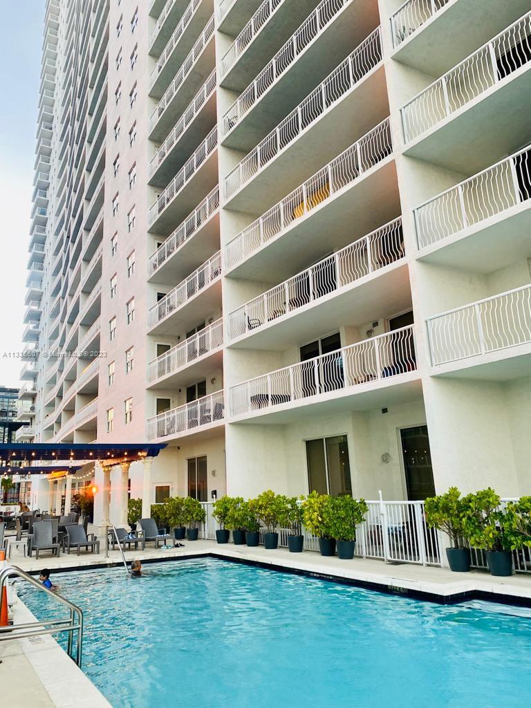 image The Club at Brickell Bay17