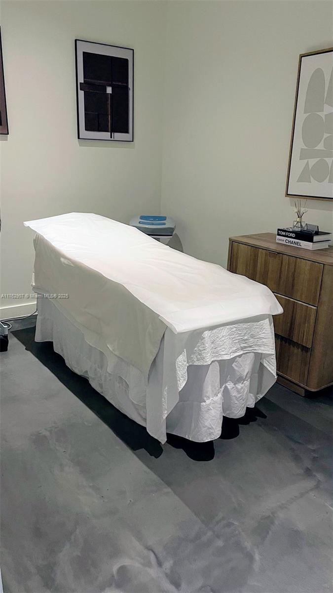 SPA in Brickell Ave For Lease ,, FL 33131