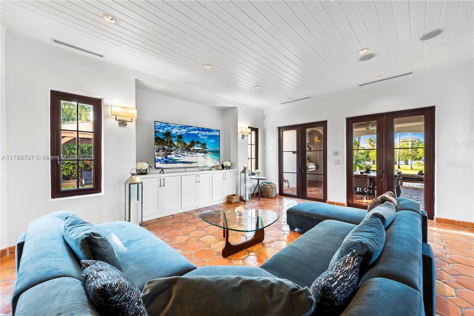 1201 NE 83rd St Miami, FL 33138