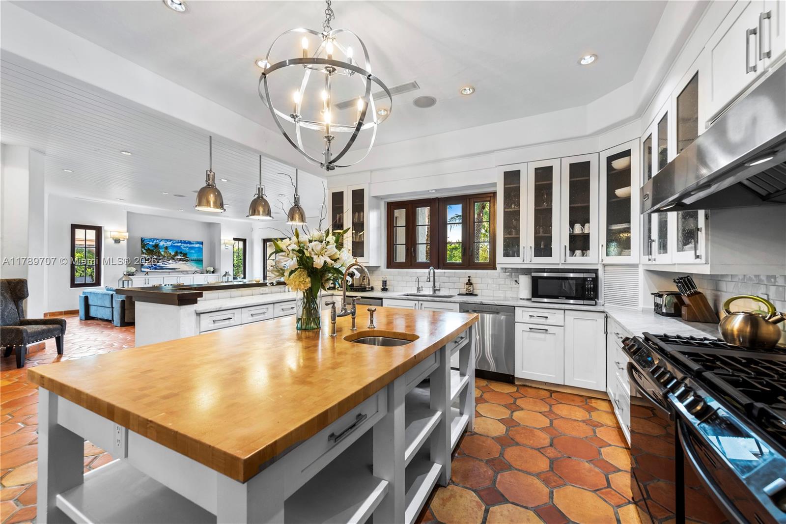 1201 NE 83rd St Miami, FL 33138