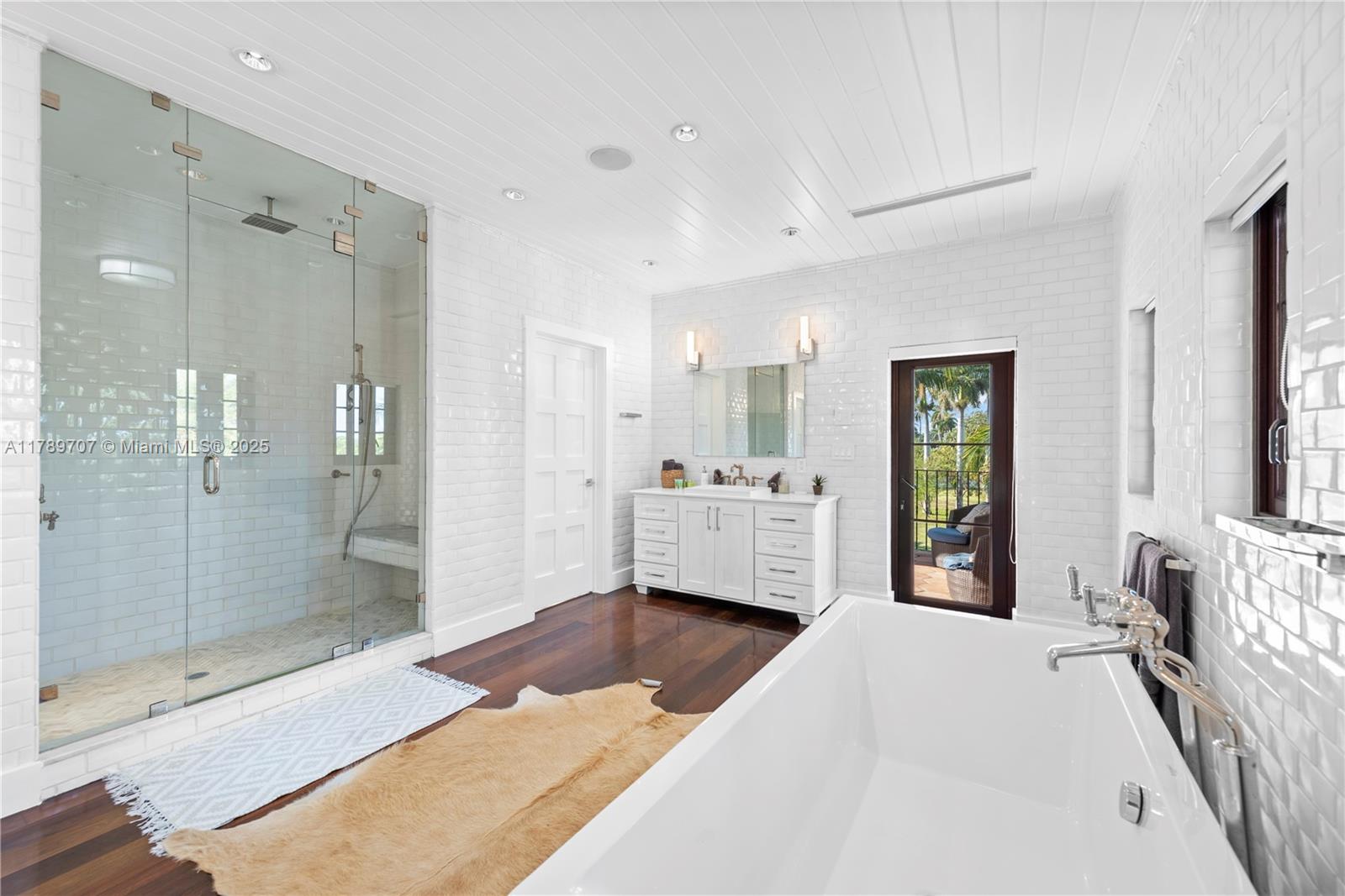 1201 NE 83rd St Miami, FL 33138