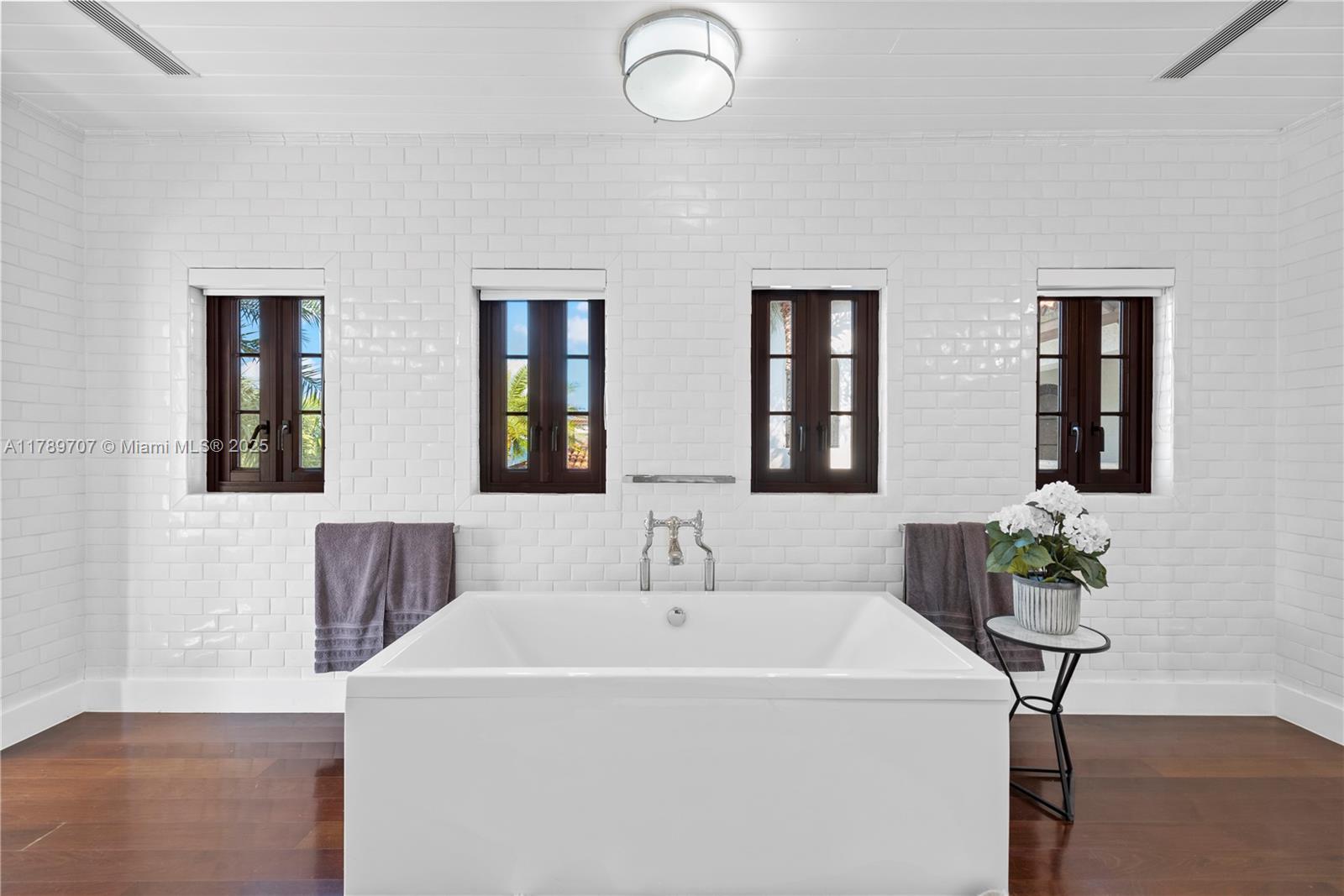 1201 NE 83rd St Miami, FL 33138