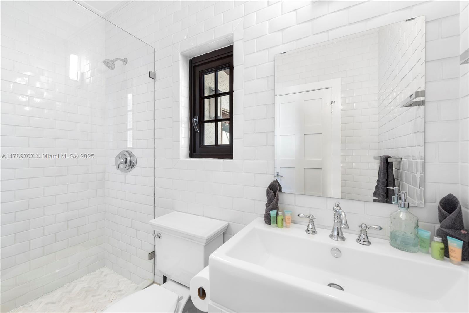 1201 NE 83rd St Miami, FL 33138