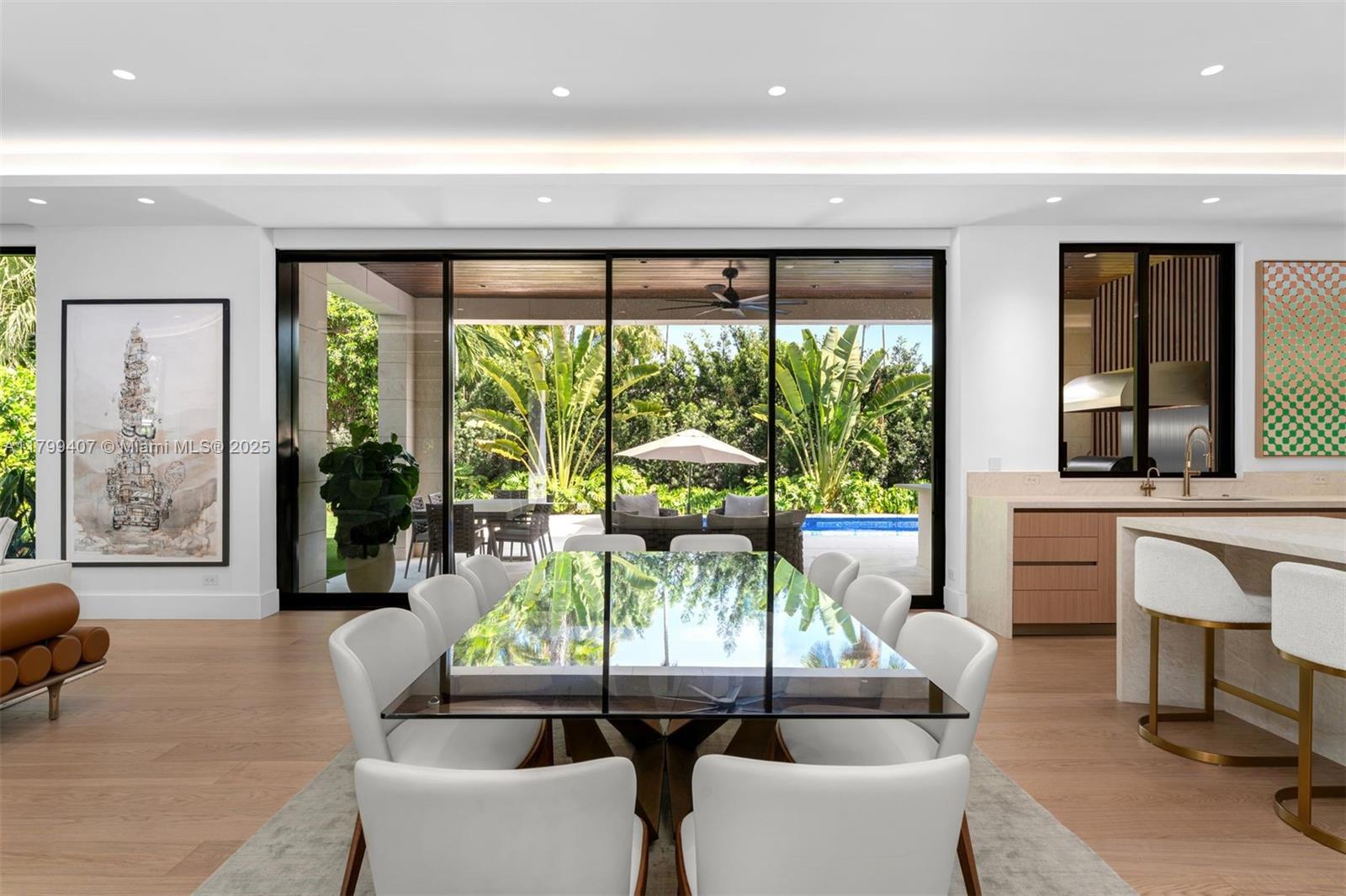 2323 SW 2nd Ave Miami, FL 33129